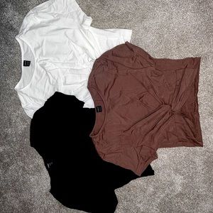 Set of 3 SHEIN Knotted Crop Tops